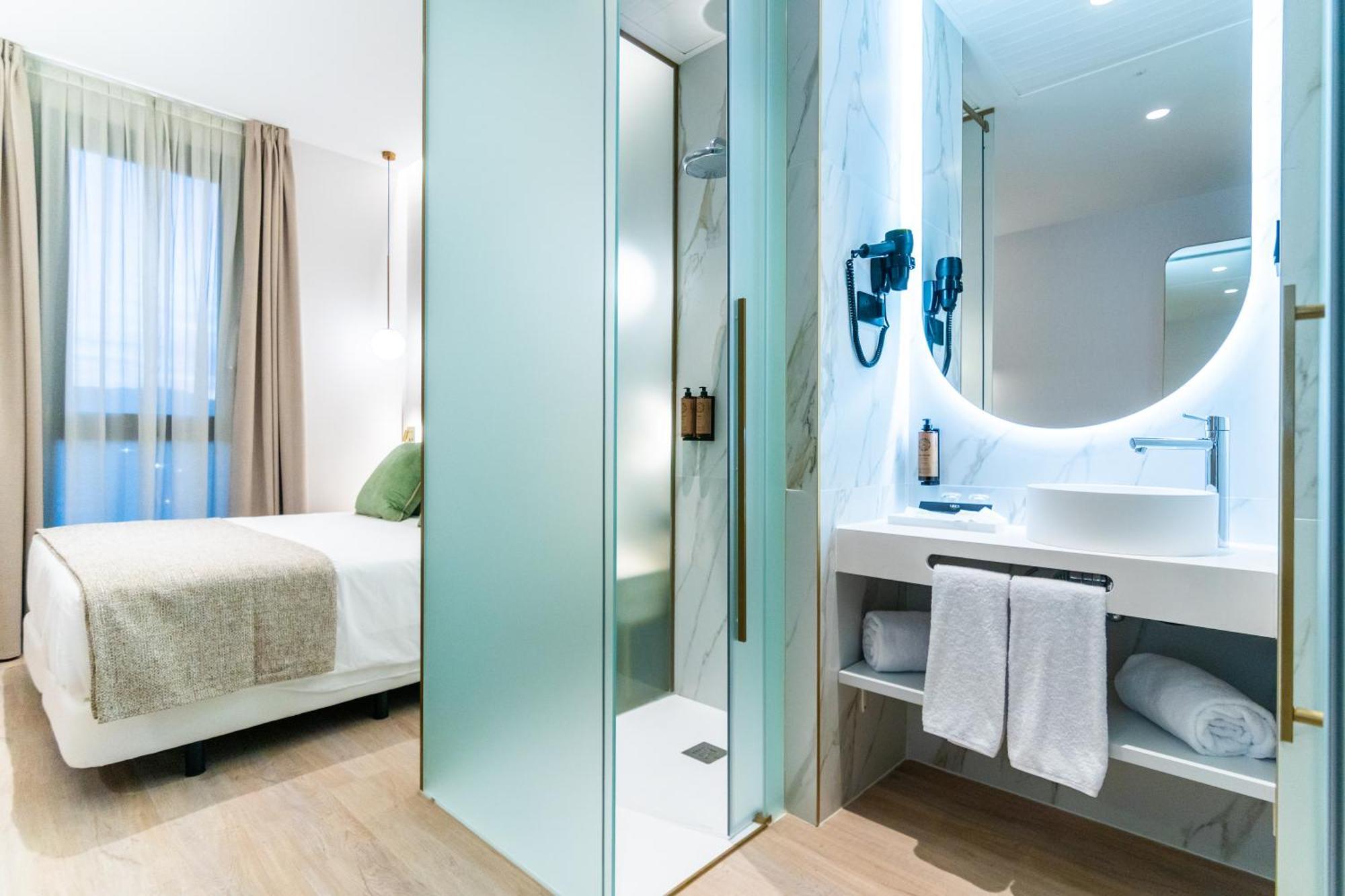 Hotel Malaga Vibes Luaran gambar